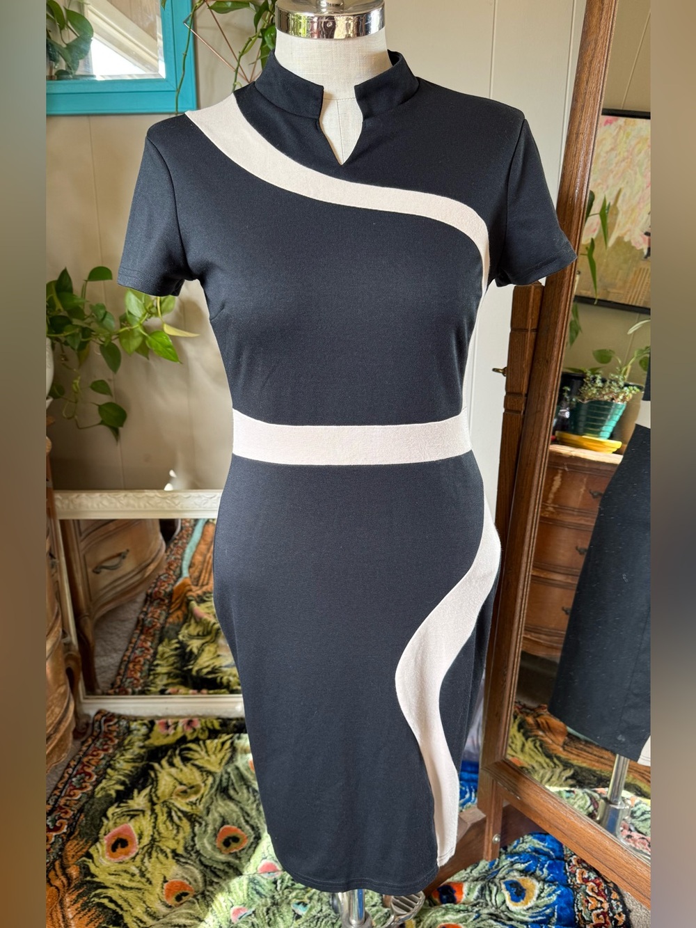Rephyllis Short Sleeve Women's Sheath Dress Black and Beige Size L